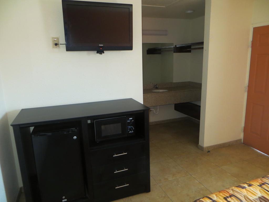 Bayshore Motel La Porte Chambre photo